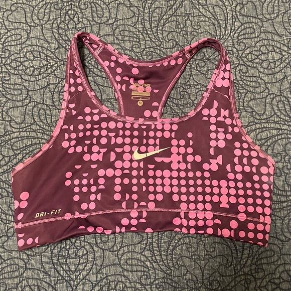 Nike Other - Nike dry fit sports bra